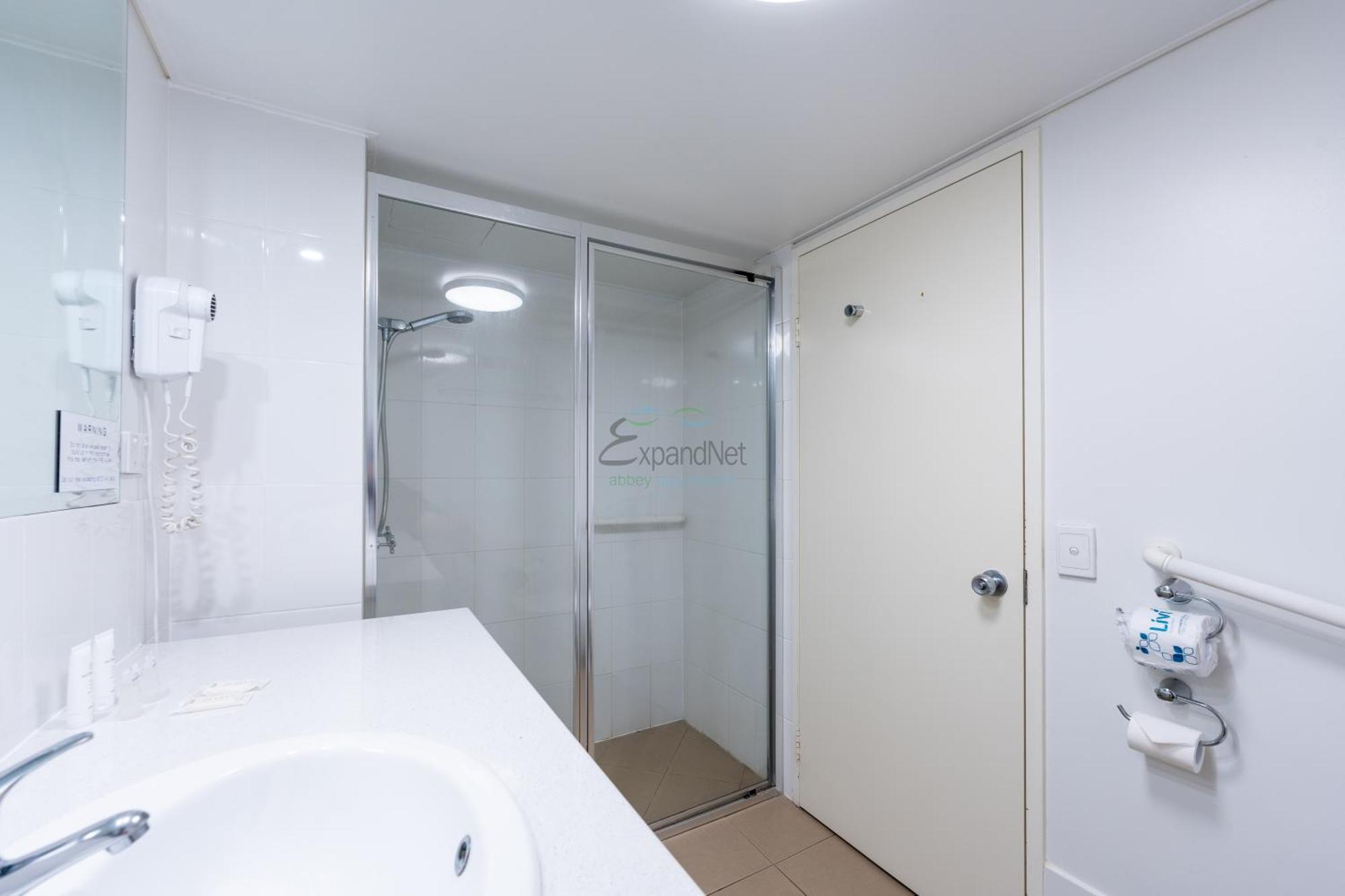 แอบบีย์ ออน โรมา อพาร์ตเมนท์ Aparthotel บริสเบน ภายนอก รูปภาพ